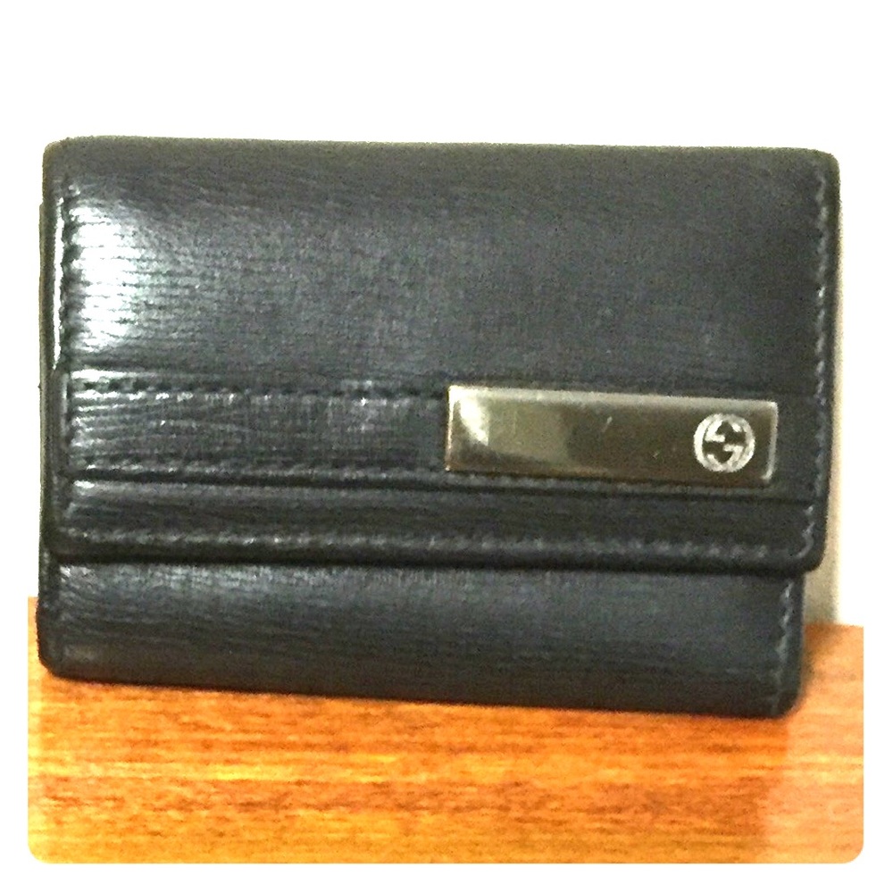 🐍SOLD 🐍Gucci Six Key Case